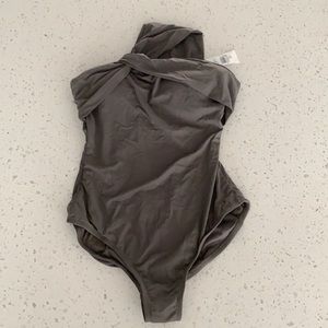LOFT One-Shoulder One-Piece Bathing Suit Size 6 New With Tag